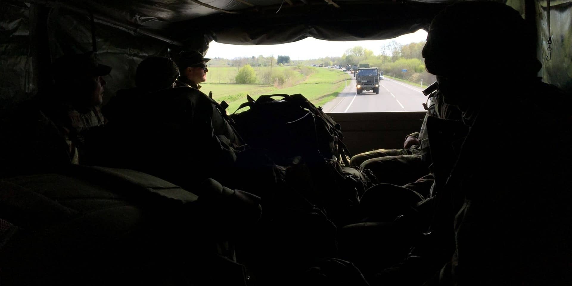 Kaitseliidu võitlejad transpordil